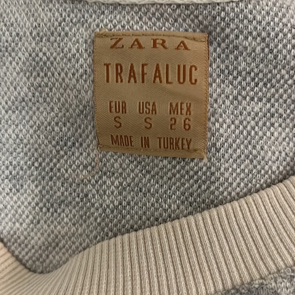 Cute, preppy Zara sweater - Picture 3 of 3